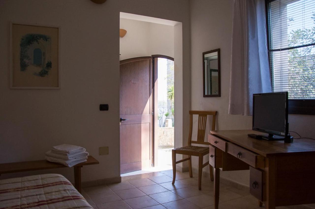 Casale Sombrino Guest House Supersano Eksteriør bilde